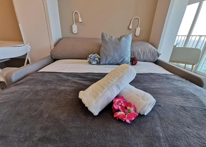 Appartement Estudio Reformado En Primera Linea De Mar Con Parking En - Es-209-26