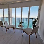 Apartment Estudio Reformado En Primera Linea De Mar Con Parking En - Es-209-26 *
